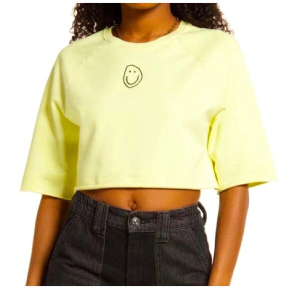 BP | NEW Yellow Smiley Face Fleece Cropped Short Sleeve Sweatshirt Sz S - Picture 1 of 5
